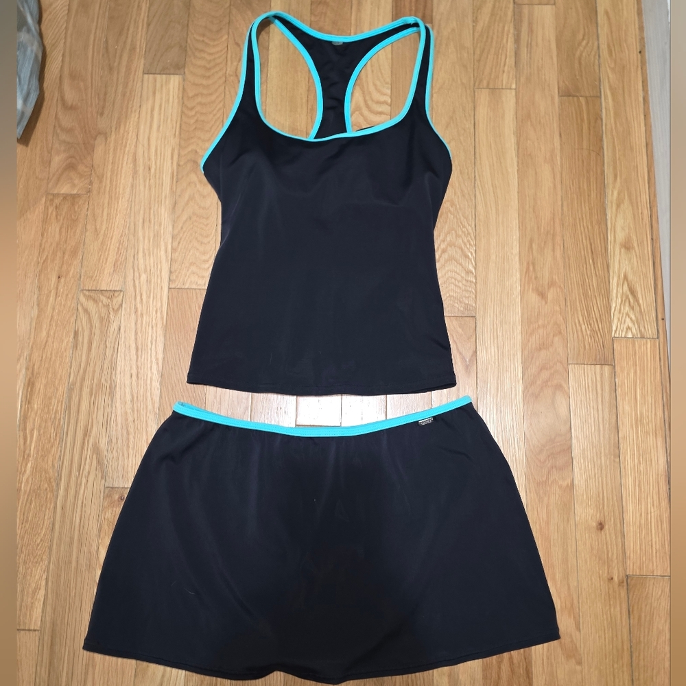 VINTAGE VICTORIAS SECRET TANKINI SIZE MEDIUM TOP & LARGE BOTTOM COLORBLOCK SET